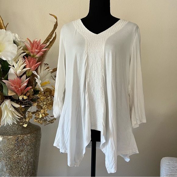 Adrianna Papell 3/4 Sleeve White Pullover Asymmetrical Blouse - Picture 1 of 9